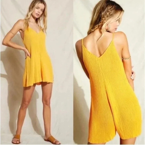 Free People romper ribbed tangerine sleeveless Nola Sweater playsuit onesie - Picture 1 of 8